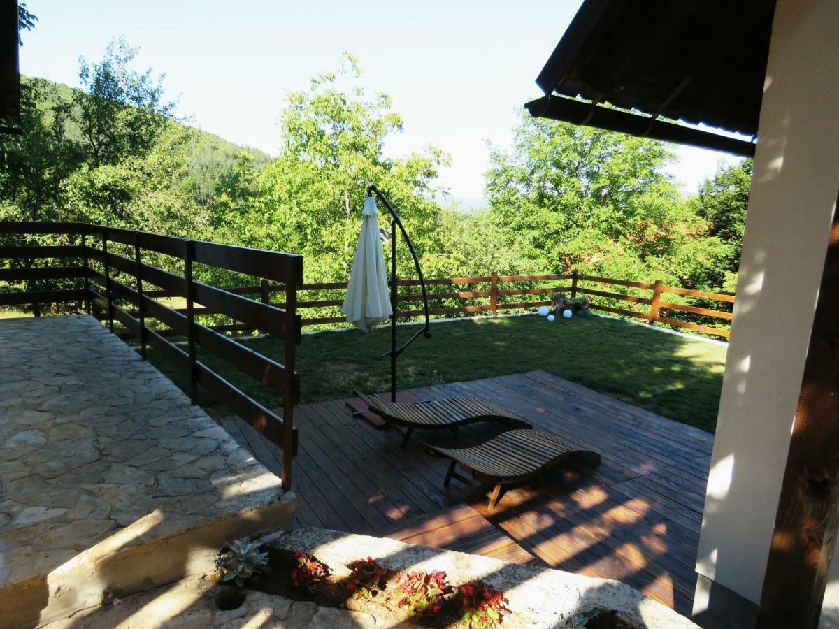 Guesthouse Stefanac Otocac Exterior photo